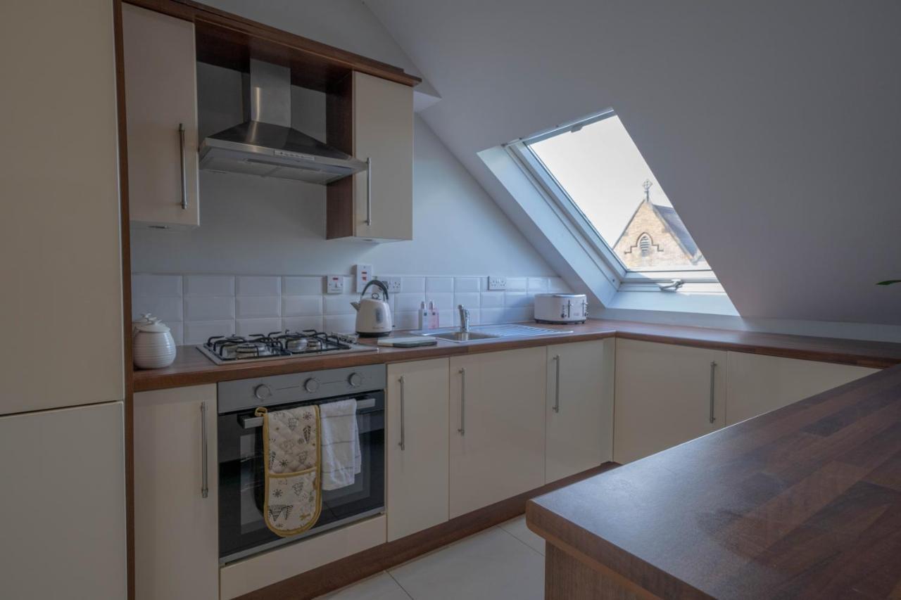 Three Bed Apartment Sleeps 5 In Botanic Belfast Exteriér fotografie