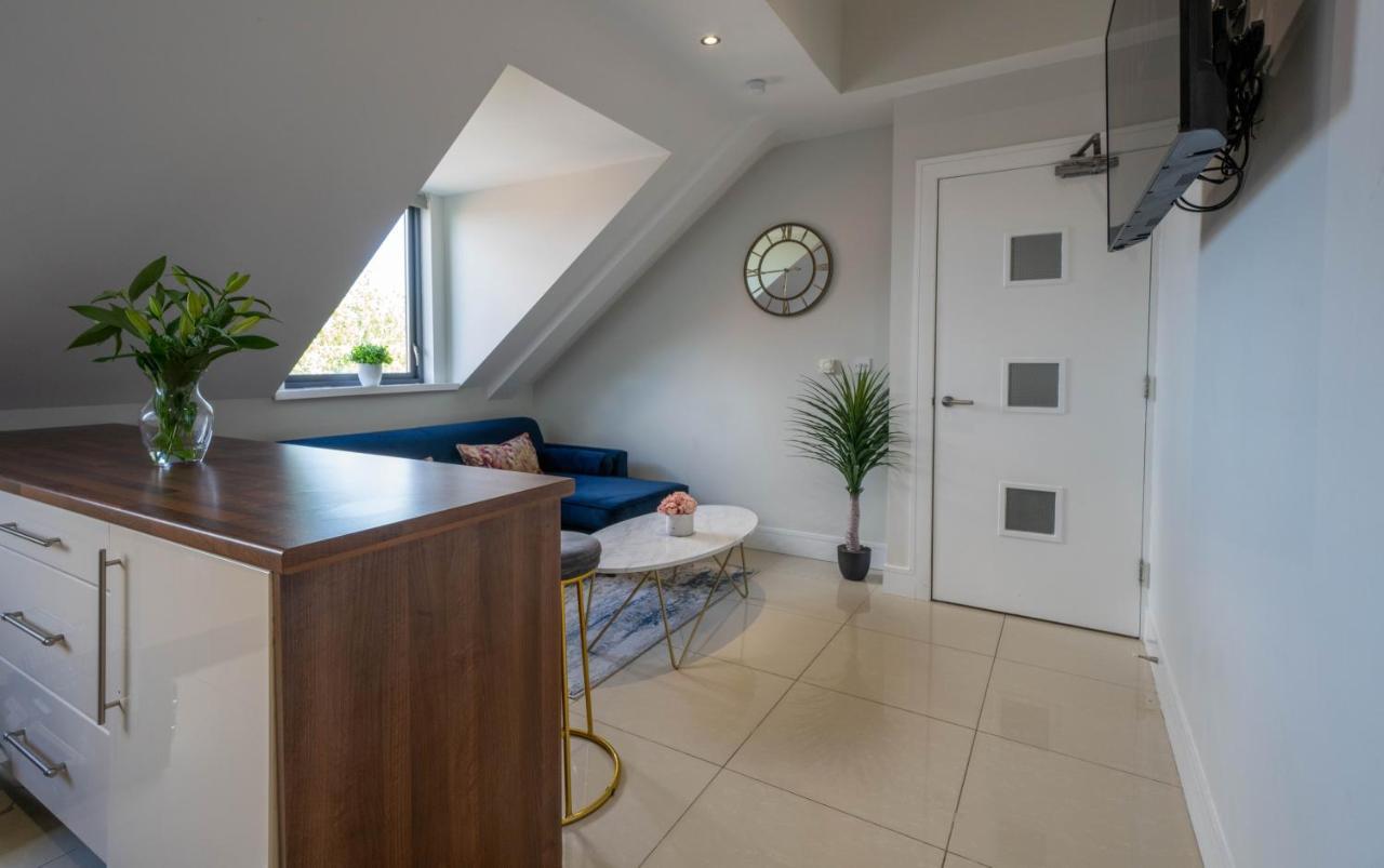 Three Bed Apartment Sleeps 5 In Botanic Belfast Exteriér fotografie